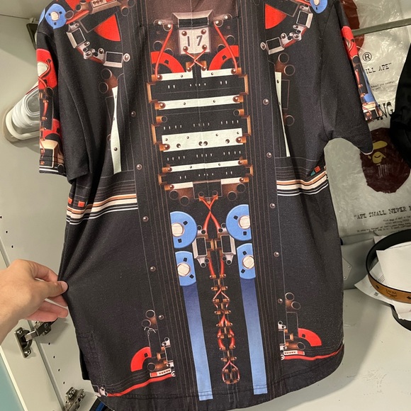 Givenchy shirt - Picture 8 of 8